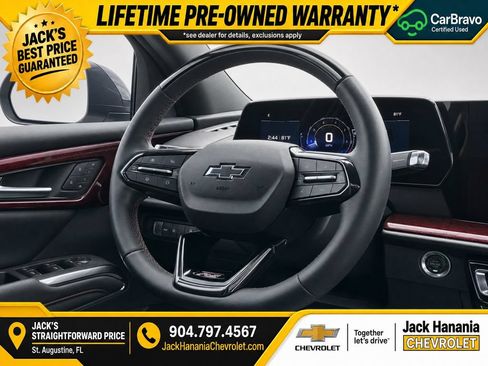 Certified 2025 Chevrolet Traverse RS FWD image 11