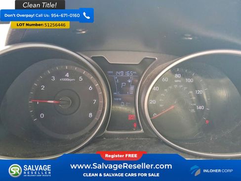 Used 2013 Hyundai Veloster w/ Style Pkg FWD image 12