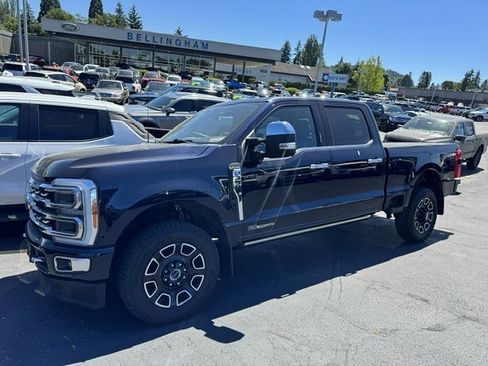 Used 2023 Ford F350 Platinum w/ FX4 Off-Road Package AWD/4WD image 4