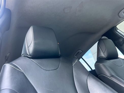 Certified 2021 Toyota Prius Prime Limited w/ Carpet Mat Package (TMS) image 19