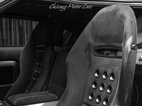 Used 2006 Ford GT image 19