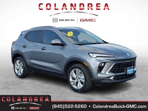 Used 2025 Buick Encore GX Preferred w/ Advanced Technology Package AWD/4WD image 1