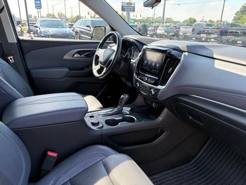 Used 2020 Chevrolet Traverse Premier AWD/4WD image 13