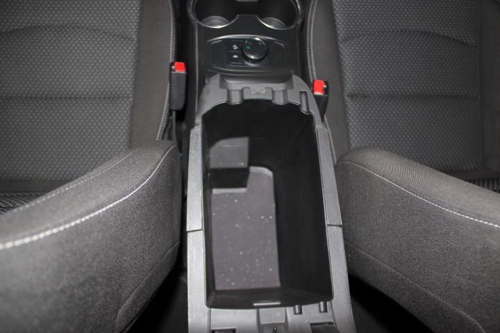 Used 2023 GMC Terrain SLE w/ Elevation Edition AWD/4WD image 29
