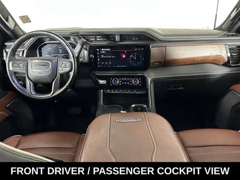 Used 2025 GMC Sierra 3500 Denali Ultimate AWD/4WD image 10