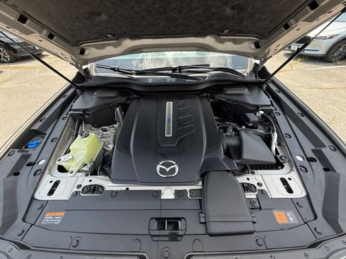 Used 2024 MAZDA CX-90 Plug-In Hybrid w/ Premium Pkg AWD/4WD image 29