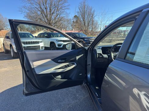 New 2026 Nissan Sentra SL w/ Floor Mat Package image 19