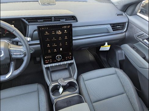 New 2026 GMC Terrain AT4 w/ Technology Package II image 20