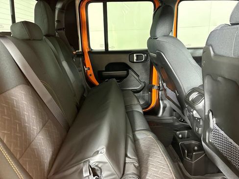 New 2026 Jeep Gladiator Mojave AWD/4WD image 18