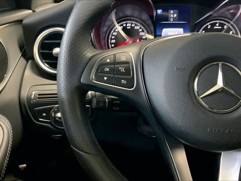 Used 2018 Mercedes-Benz C 300 4MATIC Sedan image 24