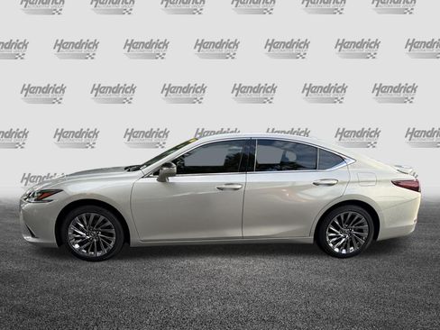 Certified 2024 Lexus ES 300h Ultra Luxury w/ Accessory Package (Z2) FWD image 6
