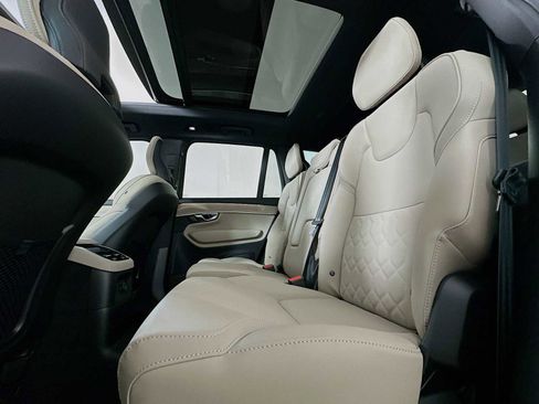 New 2025 Volvo XC90 T8 Plus w/ Protection Package Premier image 23
