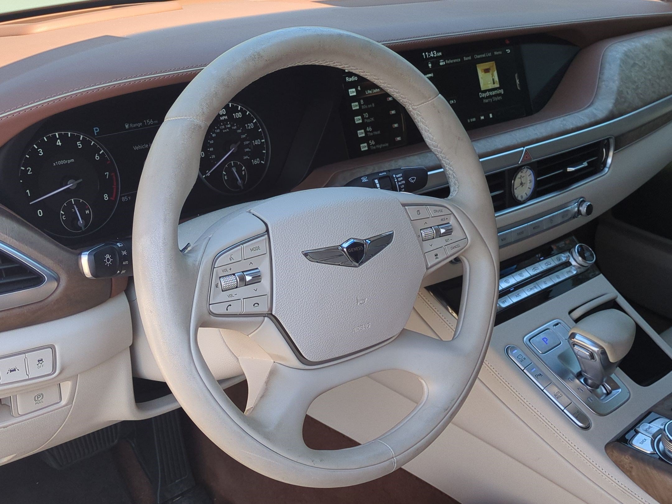 Used 2022 Genesis G90 5.0 Ultimate RWD image 17