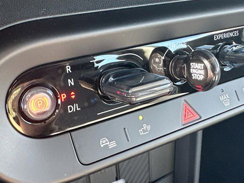 New 2025 MINI Cooper 2-Door Hardtop image 17