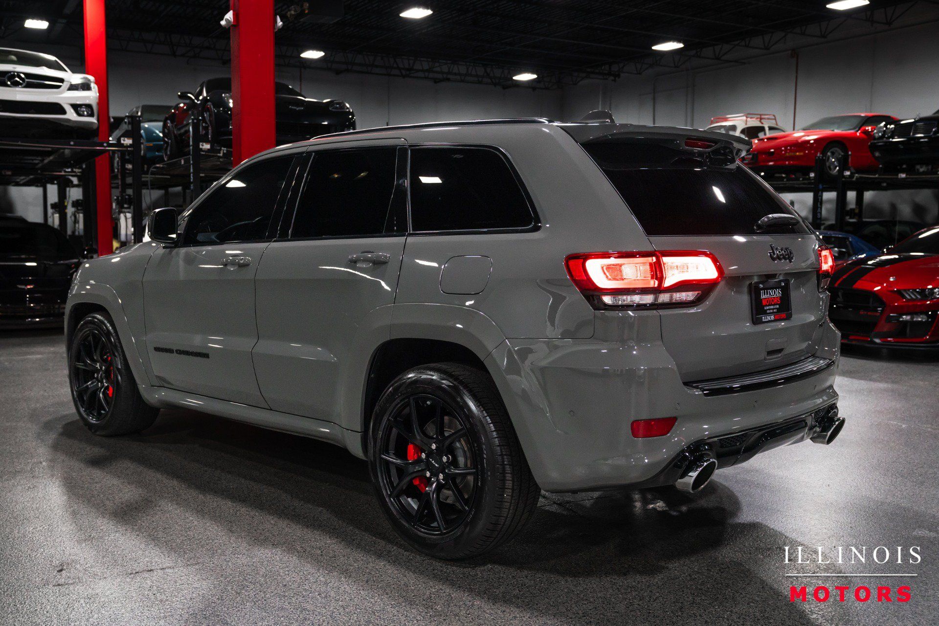Used 2021 Jeep Grand Cherokee SRT AWD/4WD image 3