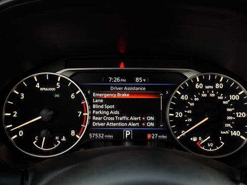 Used 2023 Nissan Altima 2.5 SR w/ SR Premium Package image 41