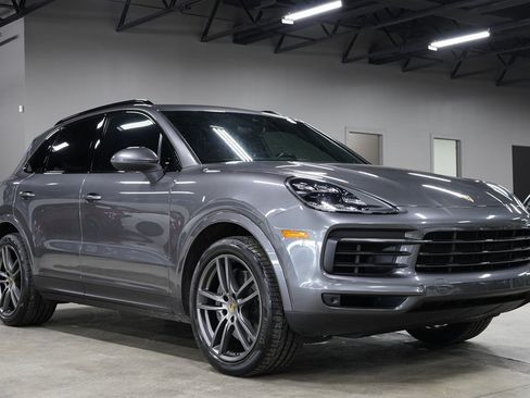 Used 2019 Porsche Cayenne S AWD/4WD image 7