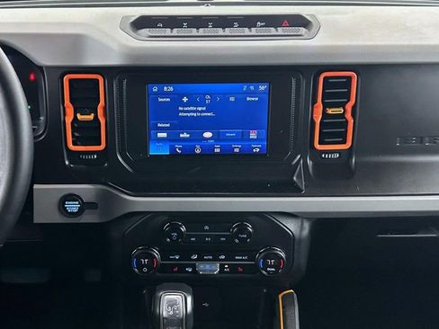 Used 2023 Ford Bronco Badlands w/ Sasquatch Package image 13