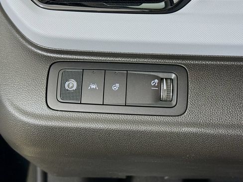 New 2027 Chevrolet Bolt LT w/ Comfort Package FWD image 12