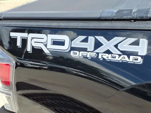 Used 2023 Toyota Tacoma TRD Off-Road AWD/4WD image 14