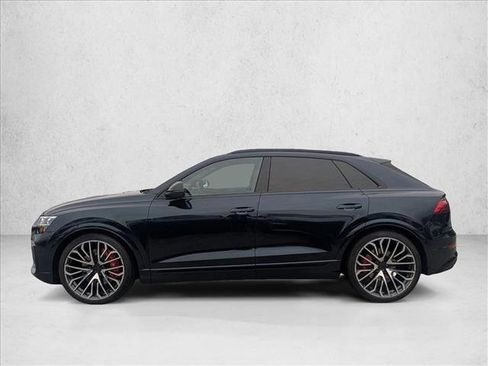 New 2026 Audi SQ8 Prestige image 9