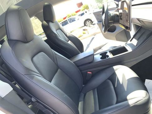 Used 2023 Tesla Model Y Long Range AWD/4WD image 14