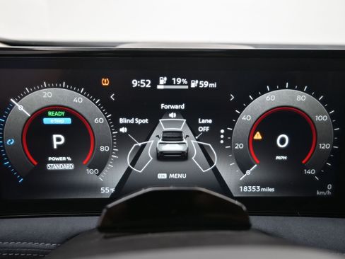 Used 2023 Nissan Ariya image 19