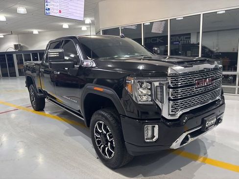 Used 2022 GMC Sierra 2500 Denali w/ Denali Ultimate Package image 4