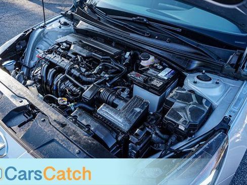 Used 2022 Hyundai Elantra SEL image 40