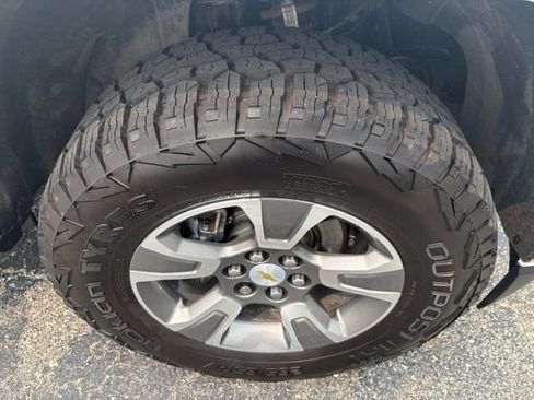 Used 2018 Chevrolet Colorado Z71 AWD/4WD image 20