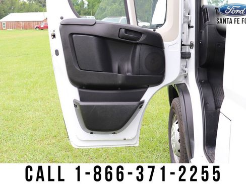 Used 2019 RAM ProMaster 2500 w/ Premium Appearance Group image 15