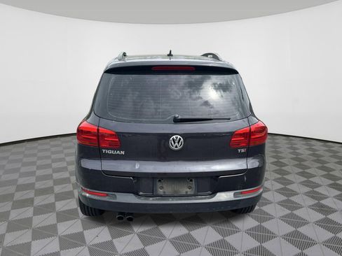 Used 2016 Volkswagen Tiguan S FWD image 6