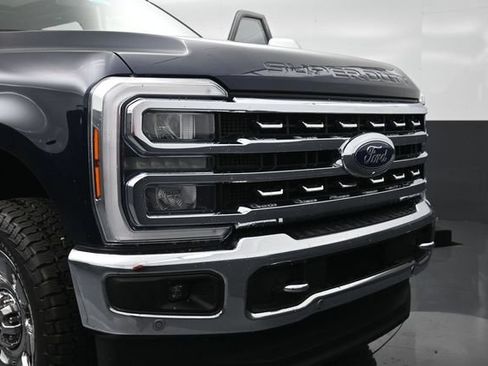 Used 2024 Ford F250 Lariat w/ Lariat Ultimate Package AWD/4WD image 38