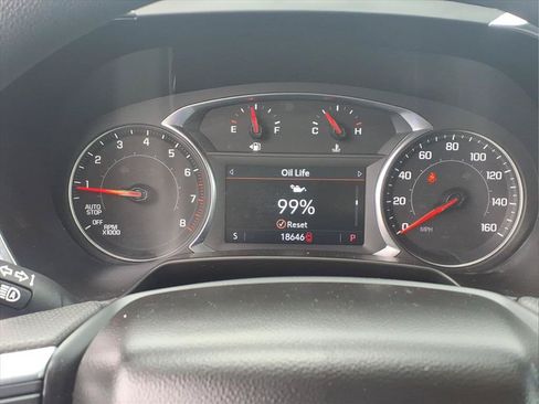 Used 2025 Chevrolet Blazer LT AWD/4WD image 12