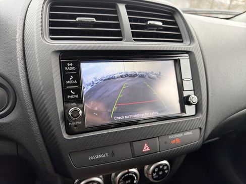 Used 2024 Mitsubishi Outlander Sport ES image 19