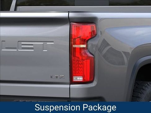 New 2026 Chevrolet Silverado 2500 LTZ w/ LTZ Premium Package AWD/4WD image 12