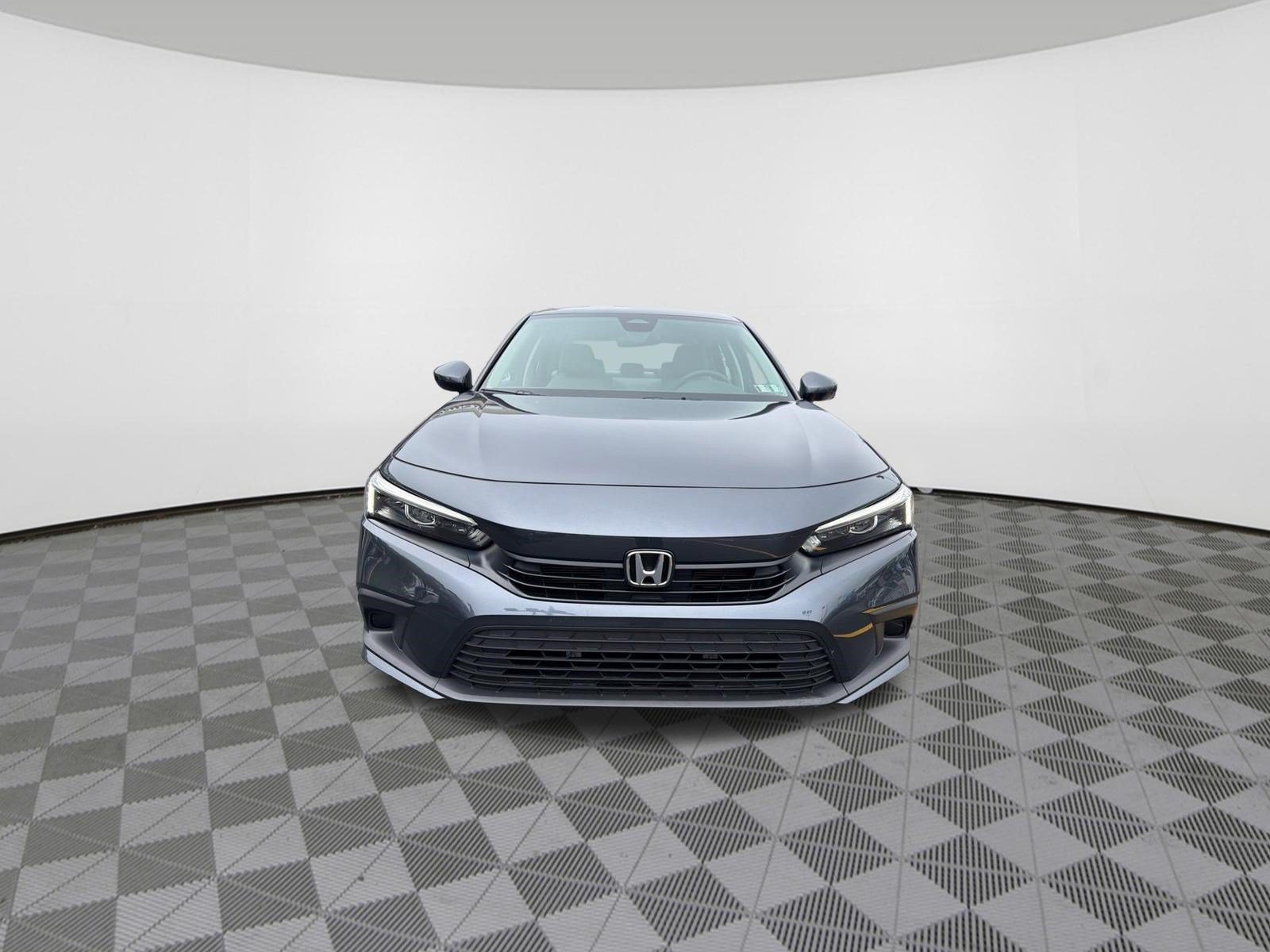 Used 2024 Honda Civic LX image 2