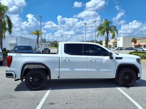 Used 2025 GMC Sierra 1500 Elevation AWD/4WD image 8