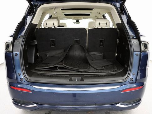 Certified 2023 Buick Enclave Avenir w/ Avenir Technology Package image 32