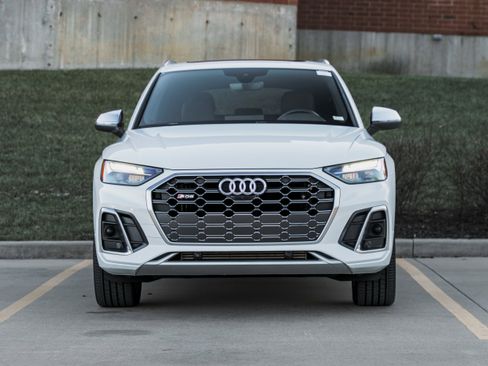 Certified 2025 Audi SQ5 Premium Plus image 31