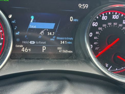 Used 2020 Toyota Camry XSE w/ Navigation Package image 11