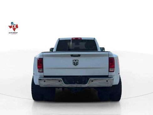 Used 2014 RAM 3500 Tradesman w/ Chrome Appearance Group AWD/4WD image 8