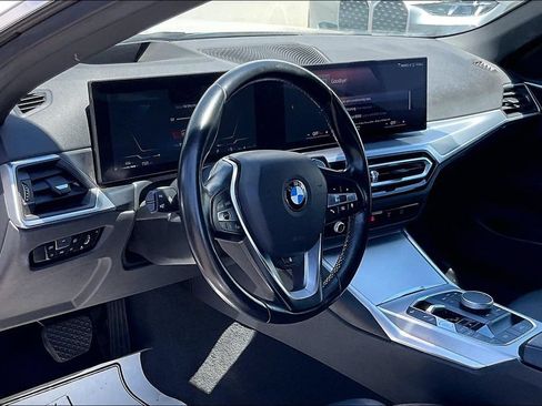 Used 2024 BMW 430i xDrive Convertible AWD/4WD image 12