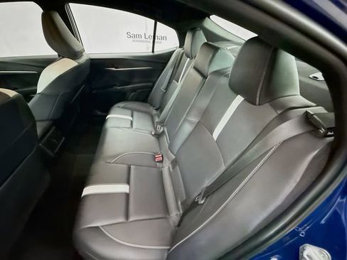 Used 2026 Toyota Camry SE w/ Convenience Package FWD image 24