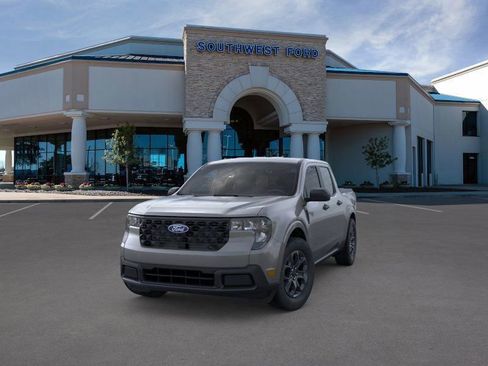 New 2026 Ford Maverick XLT image 2