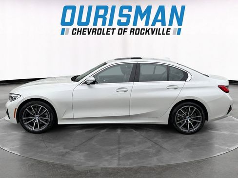 Used 2019 BMW 330i xDrive Sedan w/ Convenience Package AWD/4WD image 3