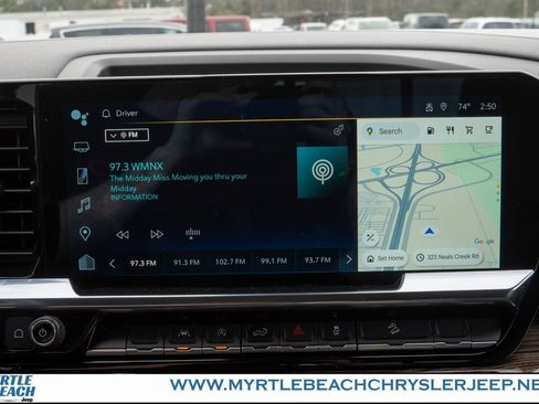 Used 2024 Chevrolet Silverado 1500 RST image 18