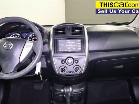 Used 2016 Nissan Versa SV FWD image 19