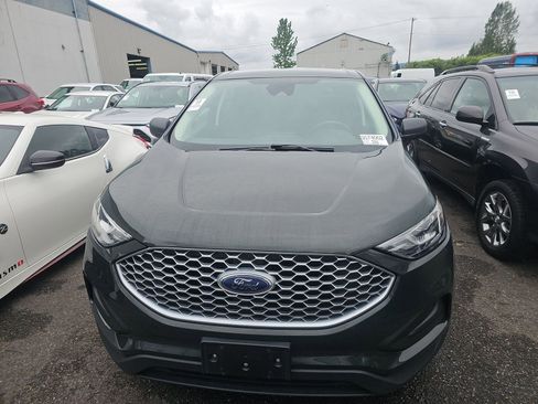 Used 2023 Ford Edge SE AWD/4WD image 2