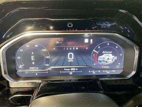 Used 2023 GMC Sierra 1500 SLE image 15